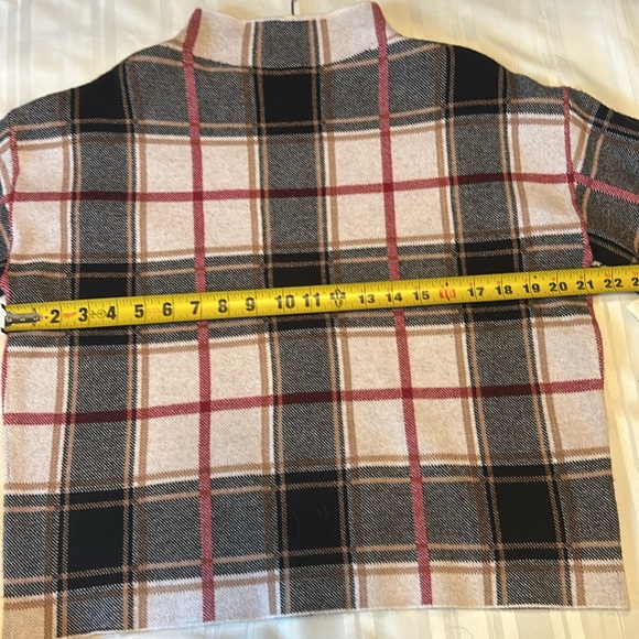 Tahari Mock Sweater w/Matching Headband - Picture 10 of 15